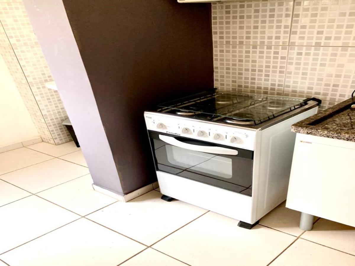 Apartamento Studio Em Predio De Frente Ao Mar Massaguacu Caraguatatuba Exterior foto